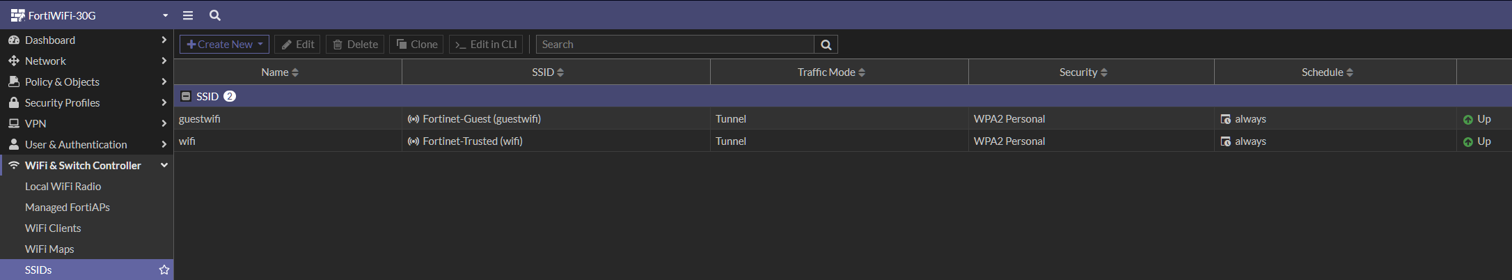The 30G comes with built in antennas for WiFi.